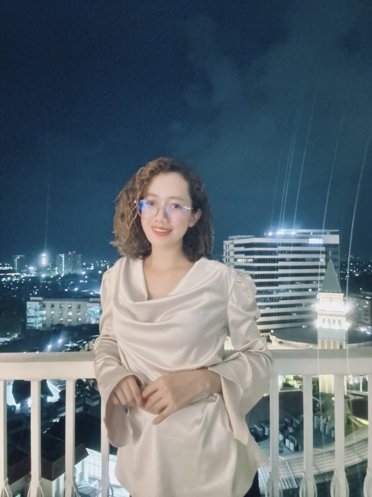 Angela Dy
